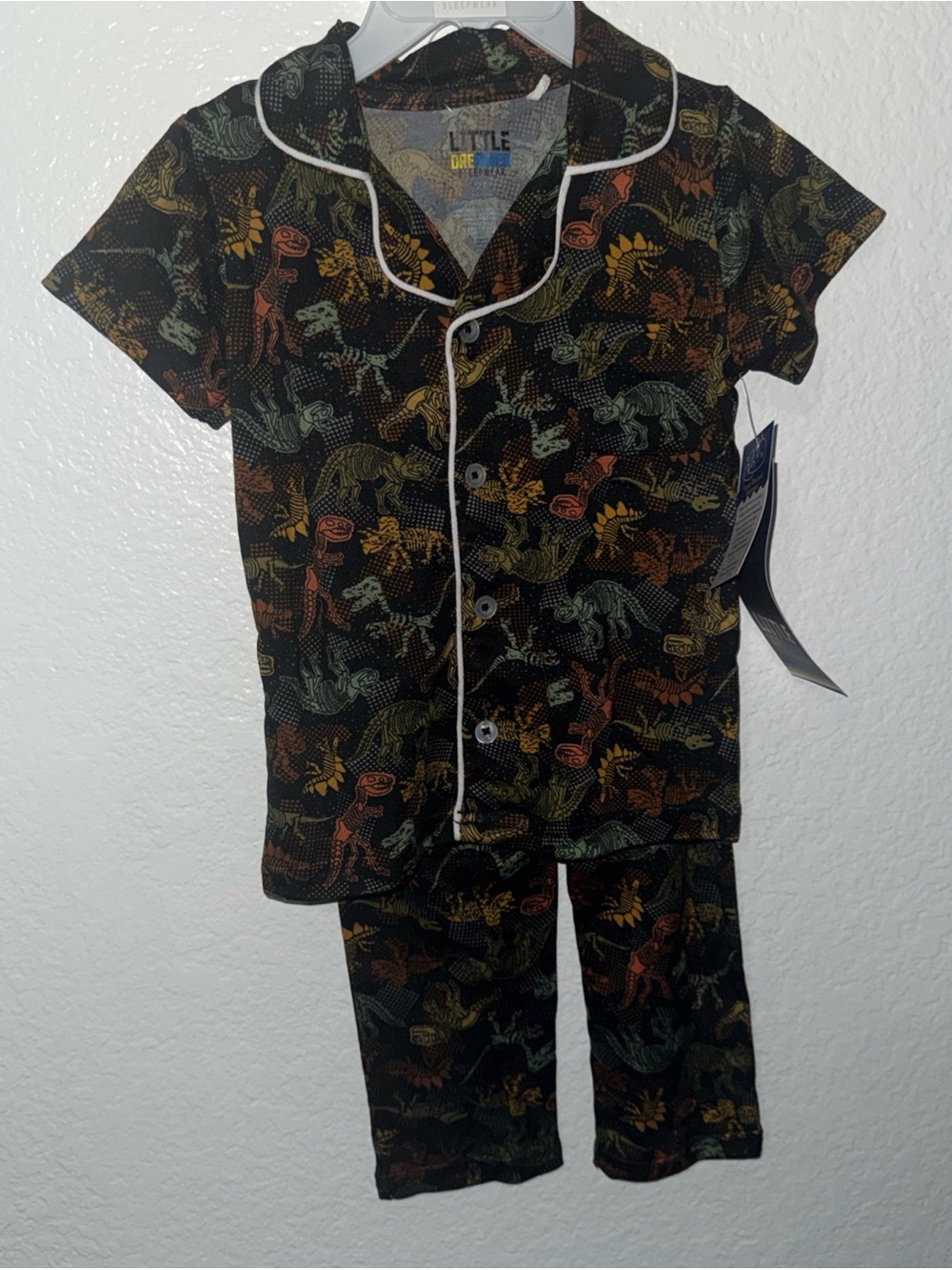 Little Dreamers Black Dinosaur Print Kids Pajama Set size 2T